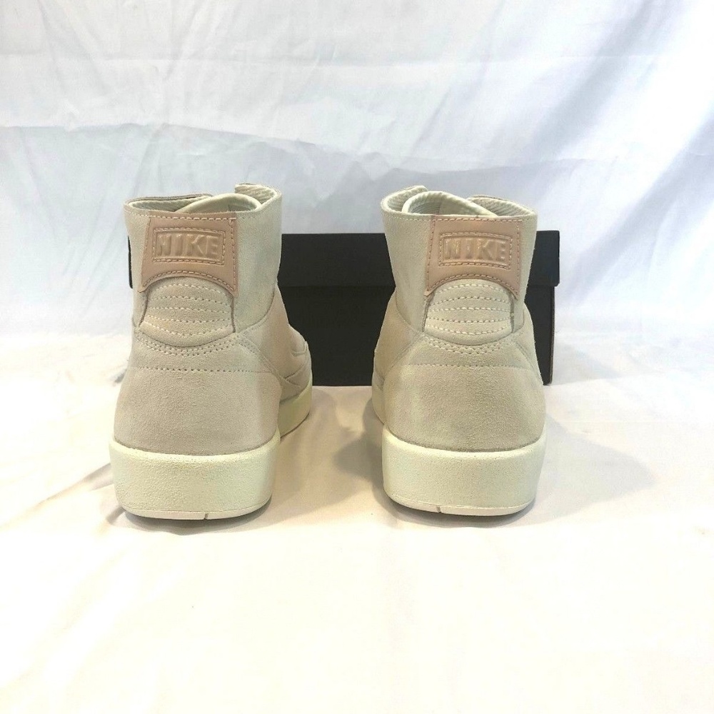 AIR JORDAN II 2 RETRO DECON - Picture 4 of 6